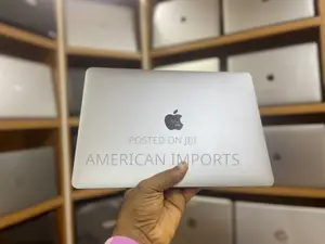 Laptop Apple MacBook Pro 2019 16GB Intel Core I7 SSD 512GB