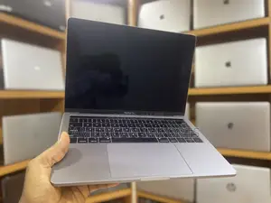 Photo - Laptop Apple MacBook Pro 2019 16GB Intel Core I7 SSD 512GB