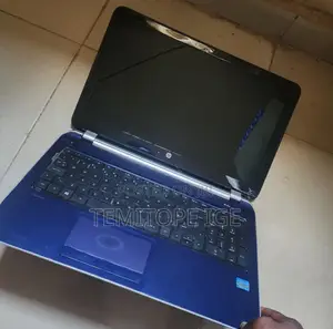 Photo - Laptop HP Pavilion 15 4GB Intel Core I3 HDD+SSD 500GB