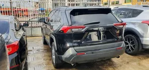 Toyota RAV4 LE AWD 2019 Black