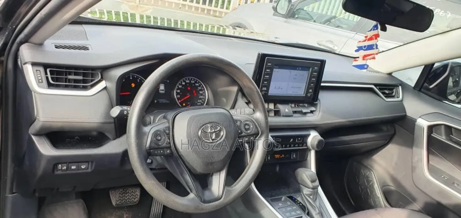 Toyota RAV4 LE AWD 2019 Black