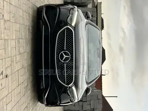 Mercedes-Benz E450 2025 Black
