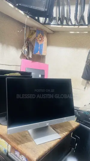 23/24 Inches Hp Frameless Monitor