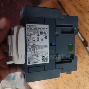 Schneider Contactor 3 Poll