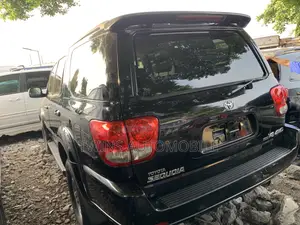 Toyota Sequoia Limited 4dr SUV 4WD (4.7L 8cyl 5A) 2007 Black