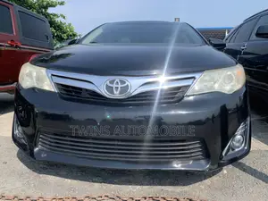 Toyota Camry LE 4dr Sedan (2.5L 4cyl 6A) 2012 Black