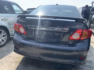 Toyota Corolla S 4dr Sedan (1.8L 4cyl 4A) 2010 Gray