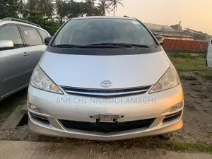 Toyota Previa 2025 Silver