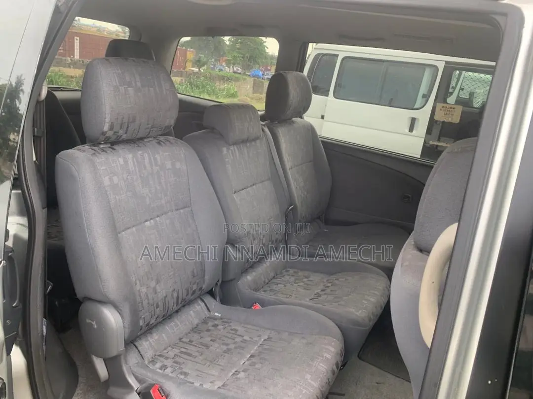 Toyota Previa 2025 Silver