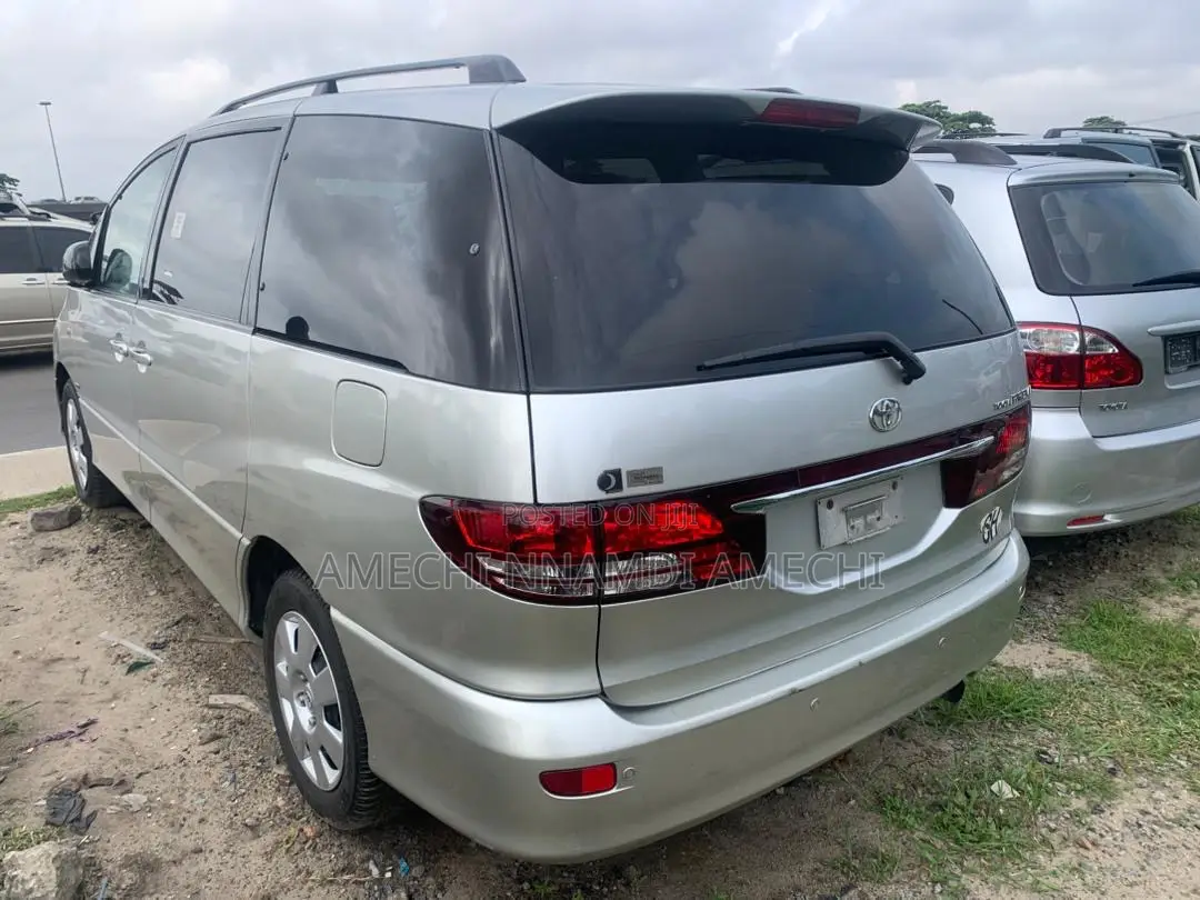 Toyota Previa 2025 Silver