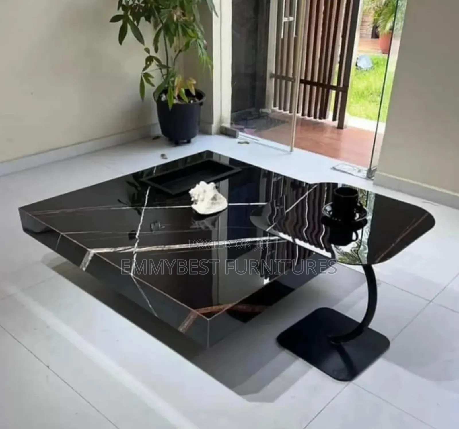 Luxury Center Table And Stool.