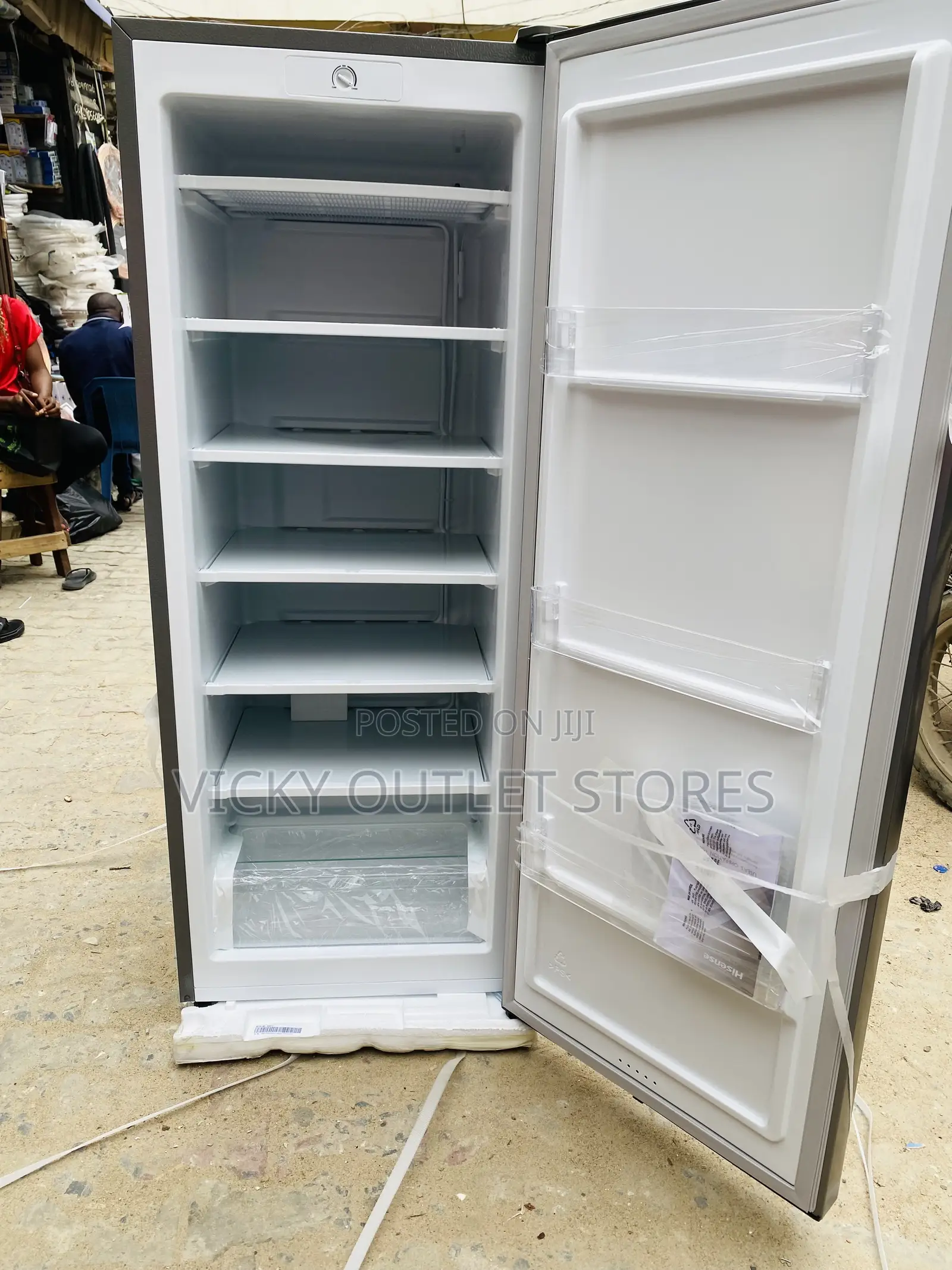 7 Steps Upright Standing Freezer