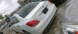 Mercedes-Benz C300 2016 White
