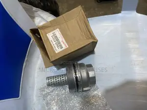 Oil Filter Cap for 3ur Engine Landcruiser and Lx570