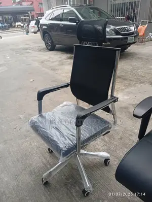 Office Chair With Headrest