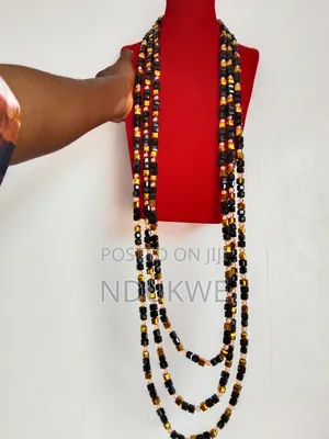 Unisex Beaded Necklace