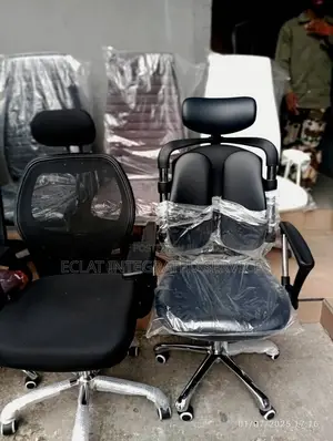 Kidney Chair and A06 Chair