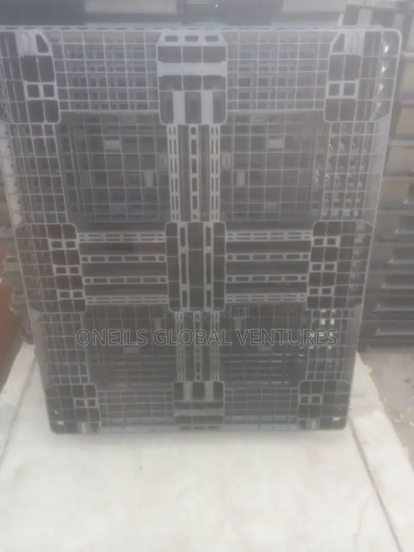 Warehouse Pallets