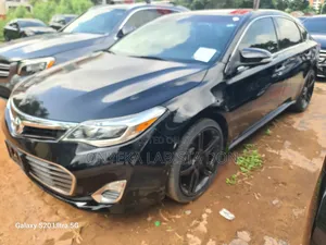 Photo - Toyota Avalon 2013 Black