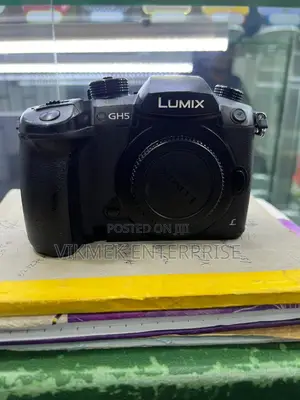 Photo - Panasonic Lumix Gh5