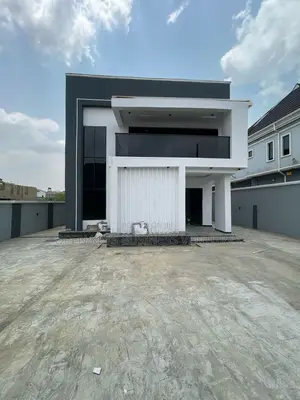 Furnished 4bdrm Duplex in Carlton Gate, Akobo for sale
