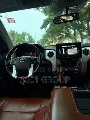 Toyota Tundra 2014 Black