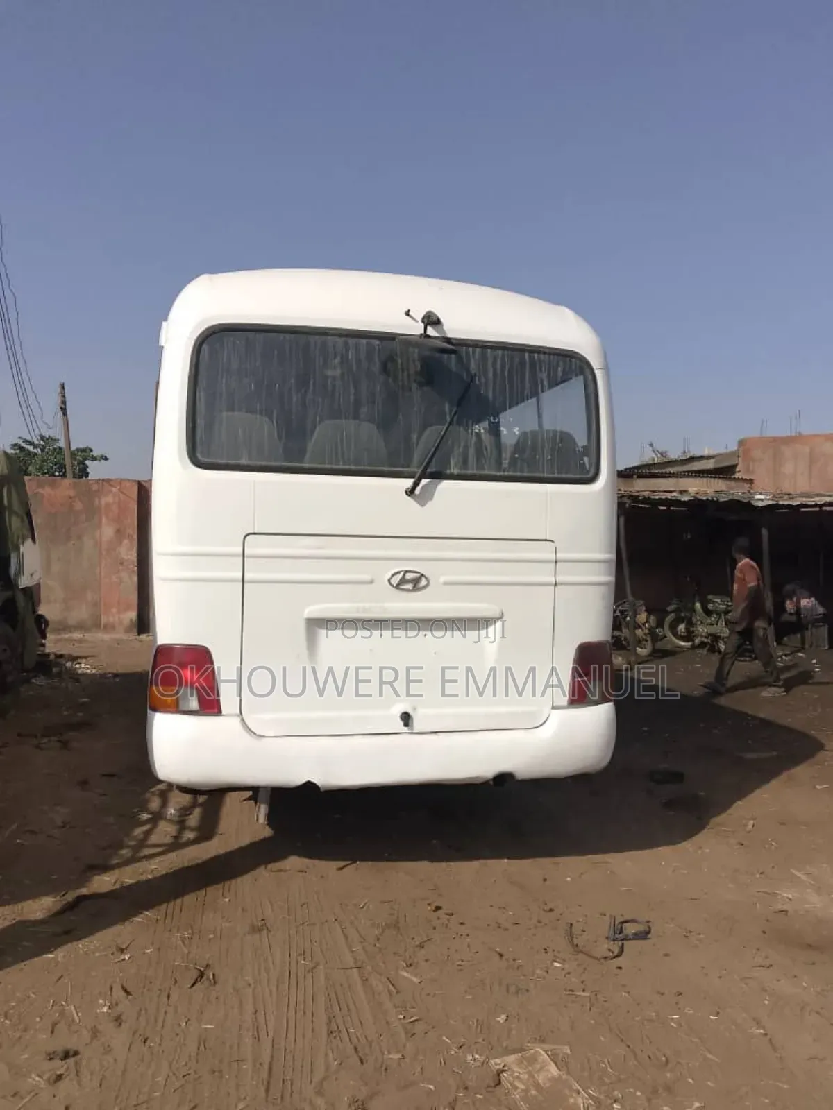 Hyundai Aero City 2005 White