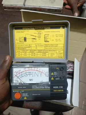 Analog Insulation Tester