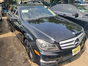 Mercedes-Benz C300 Sport 4Matic Sedan AWD (3.5L 6cyl 7A) 2013 Black