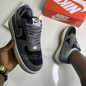 Photo - Nike Sneakers