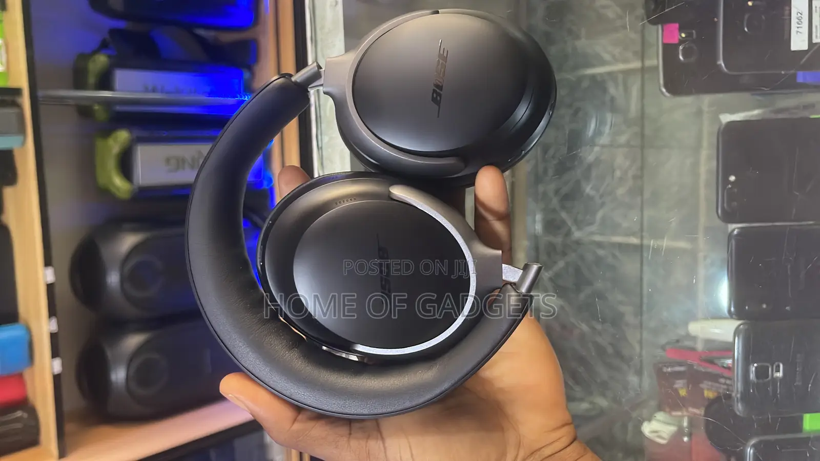 Boss Quiet Comfort Ultra
