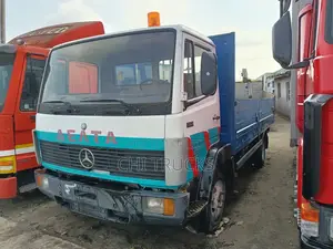Mercedes Benz 914 Pickup Truck German Spec 8tons