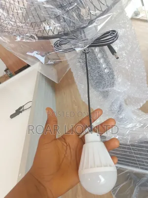 16inch Solar Rechargeable Fan With Panel