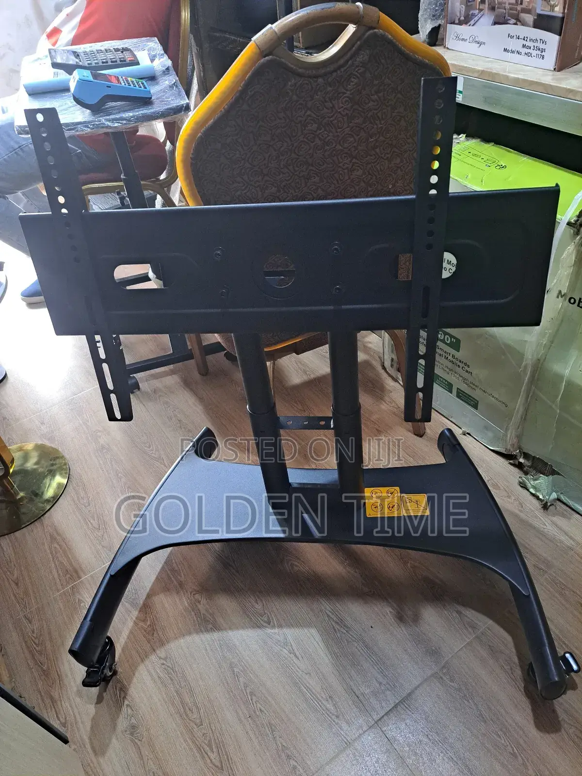 Podium Mobile Tv Stand