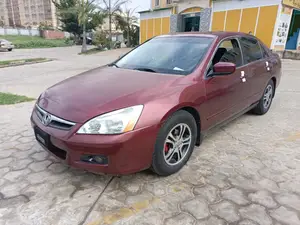 Photo - Honda Accord 2006 Red
