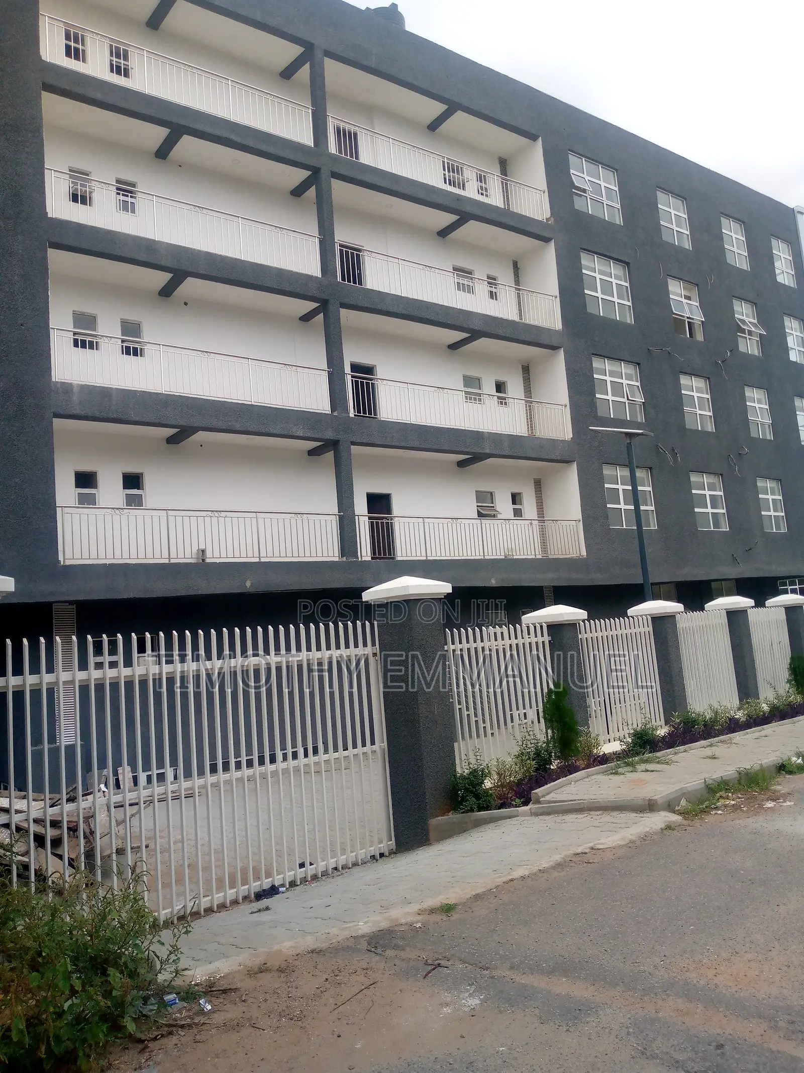 C of O Cooperate Building Complex