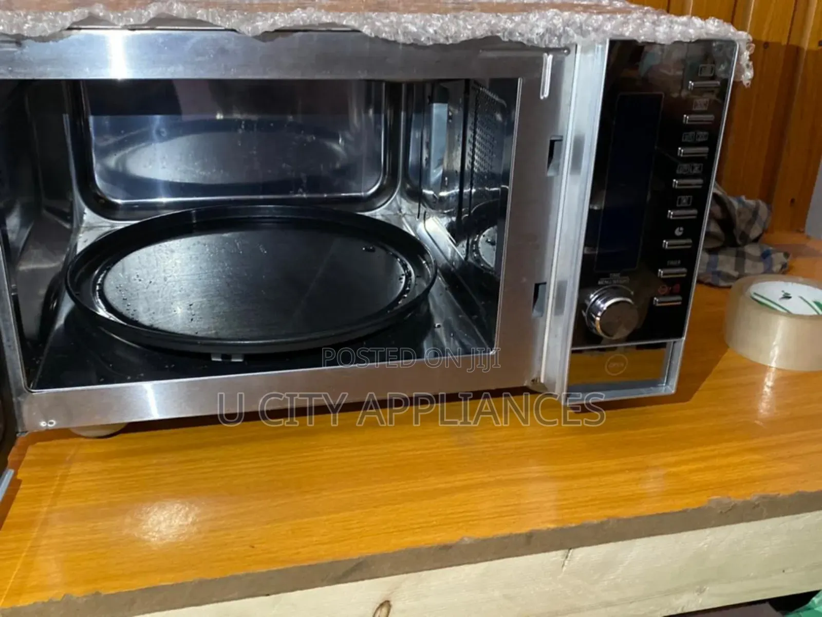 3 In1 German Brand Microwave With Two Elements Up And Down
