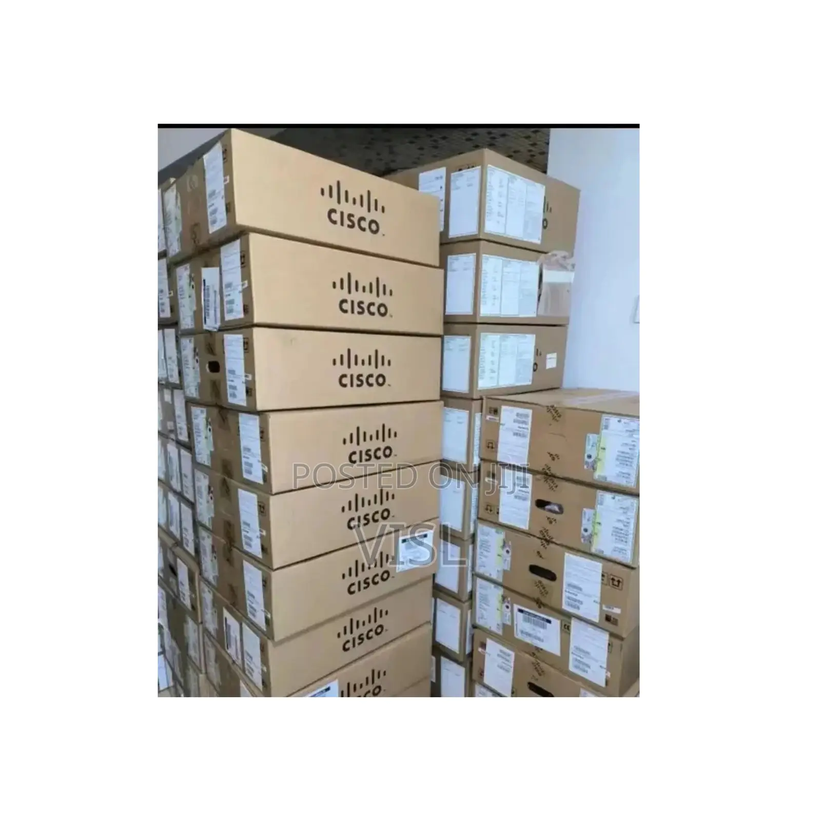 Cisco C9300-24t-E Switch