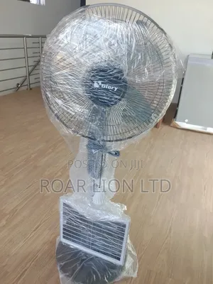 16inch Solar Rechargeable Fan With Panel