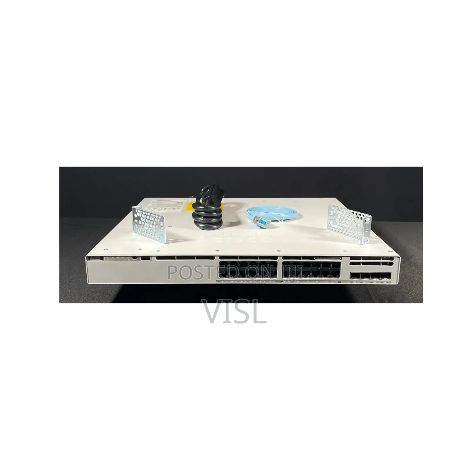 Cisco C9300l-24uxg-4x-E Switch