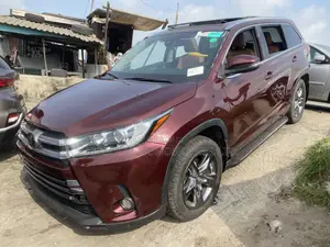 Toyota Highlander Limited Platinum 4x4 V6 (3.5L 6cyl 8A) 2018 Red