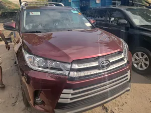 Toyota Highlander Limited 4dr SUV AWD (3.5L 6cyl 6A) 2015 Red