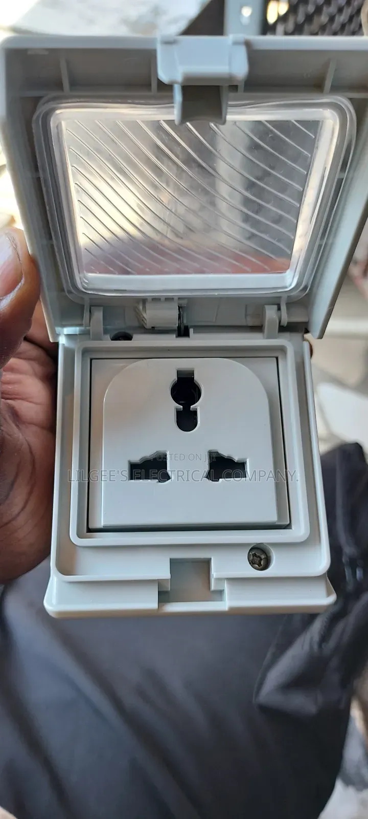 Waterproof /Weatherproof Single Socket