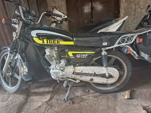 Daylong DL150-KTL 2023 Black