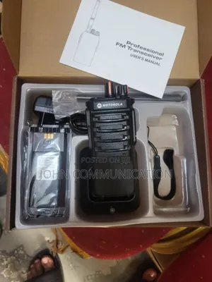 Motorola Cp5800 Uhf Walkie-talkie