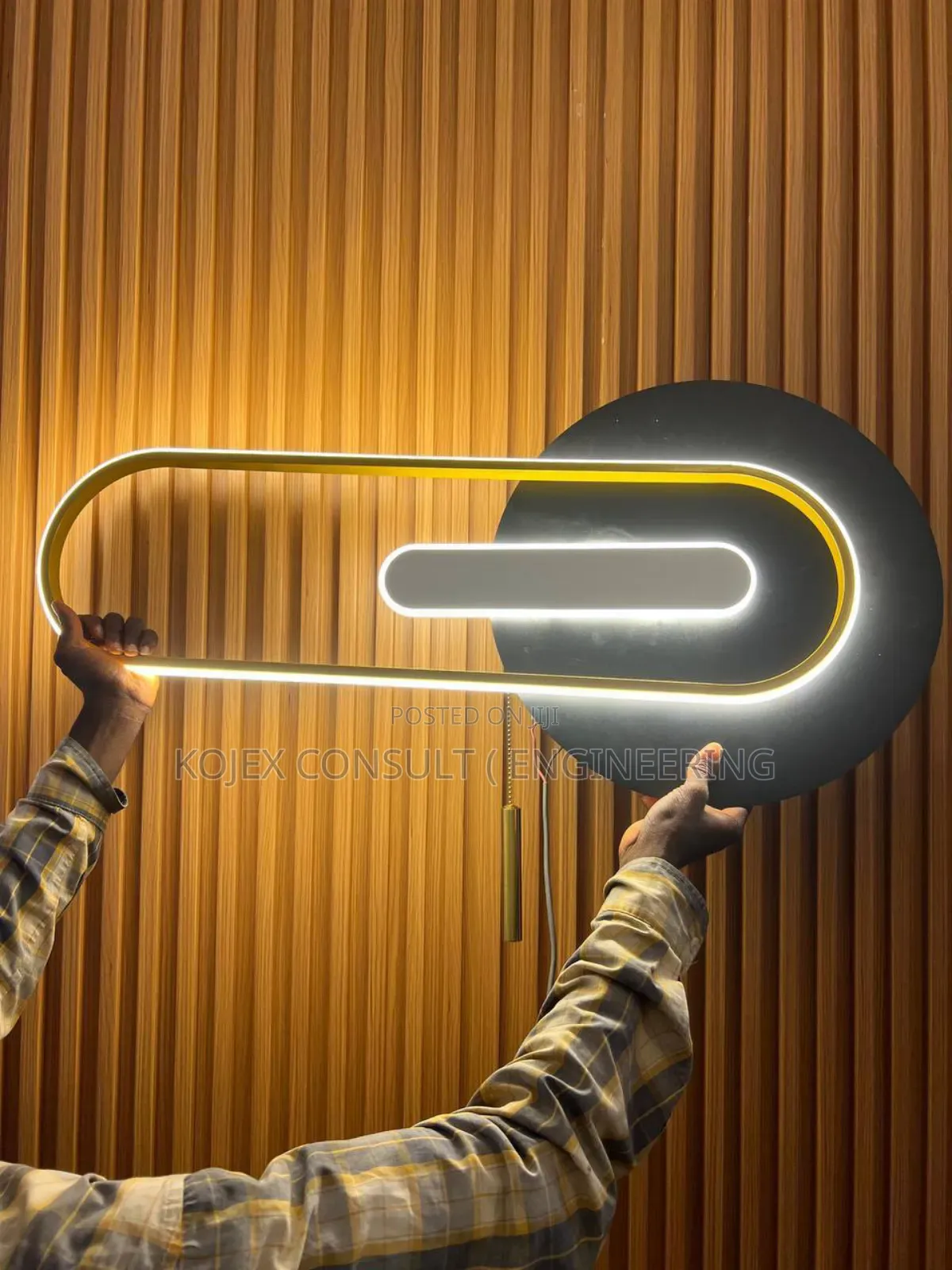 Luxury Lighting Metallic Wall Art .