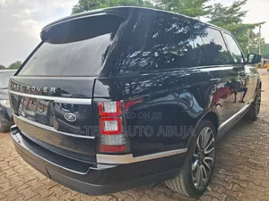 Land Rover Range Rover Vogue 2016 Black