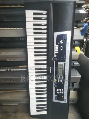 Keyboards Ypt 210
