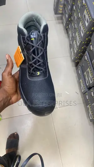 Safety Jogger Boot
