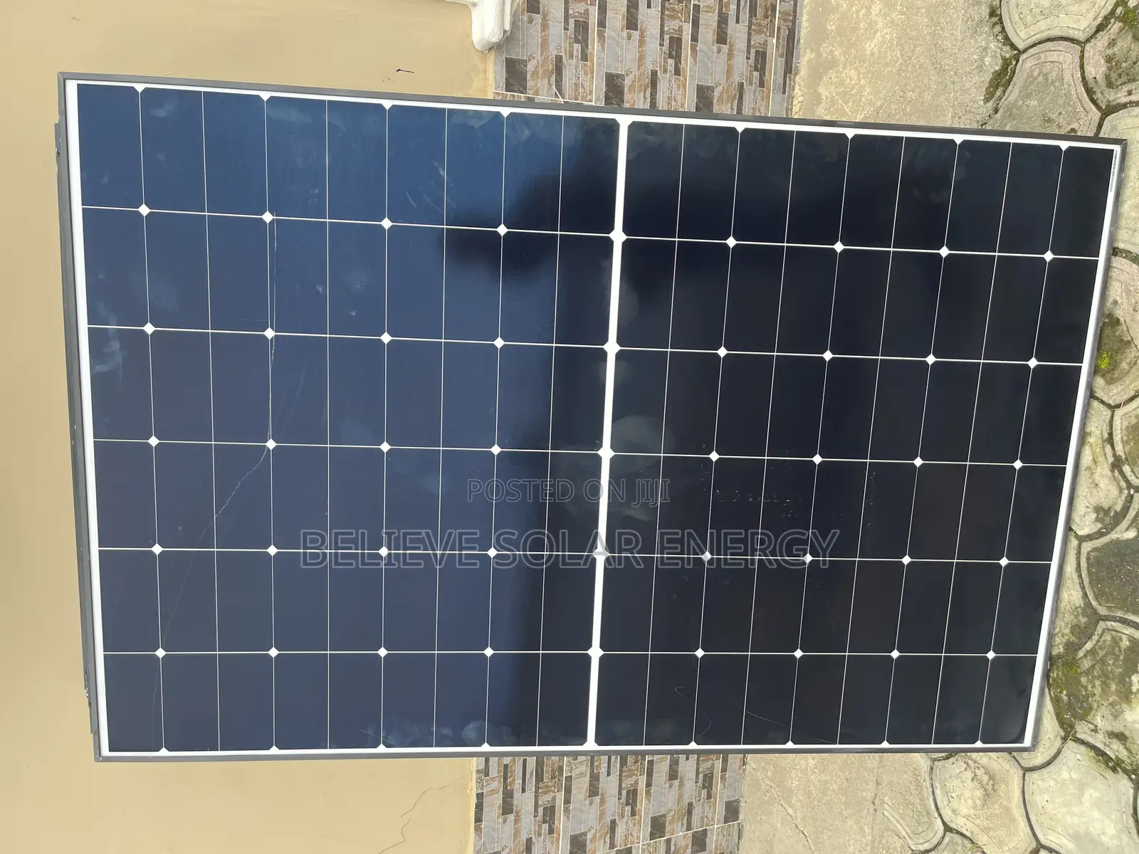Jinko 550w Solar Panel Half-Cut